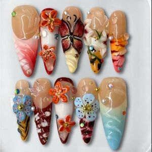Handmade Press-On Floral Nail Art Set